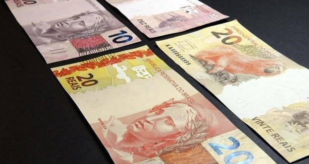 Salário mínimo em 2016 será de R$ 880