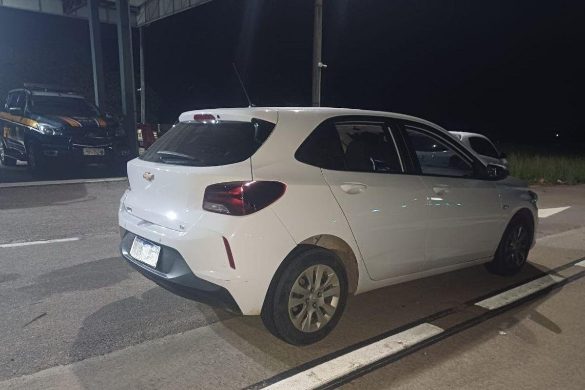 Automóvel Clonado éPreendido Pela Prf Em Santa Terezinha de Itaipu