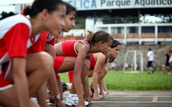 Recomendações para maximizar⁢ a⁣ participação e desespenho dos atletas ⁣escolares