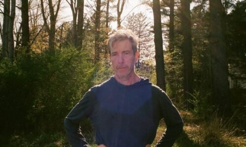Bill Callahan Shares New Single “Stepping Out for Air”