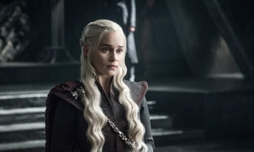 Emilia Clarke não quer mais saber de dragões: ‘Demorei para perceber que poderia ter autonomia’