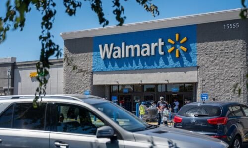 Fact check: Trump twice promotes phony claim that Walmart is closing 250 California stores