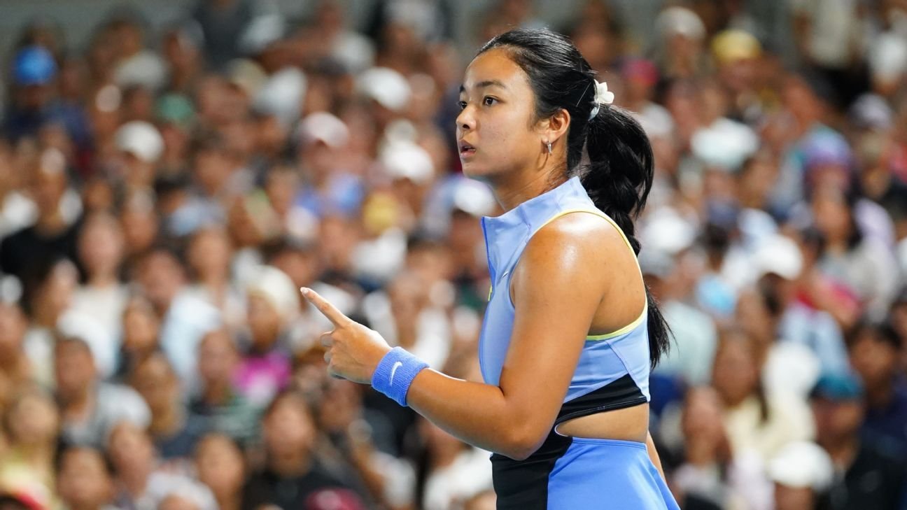 Hometown bet Alex Eala's hopes dashed by Camila Osorio in Philippine Women's Open quarters