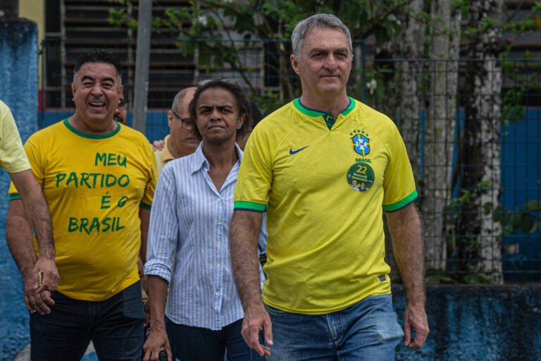 Irmão de Bolsonaro não consegue sacar prêmio da Mega Sena - 26/01/2026 - Brasília Hoje