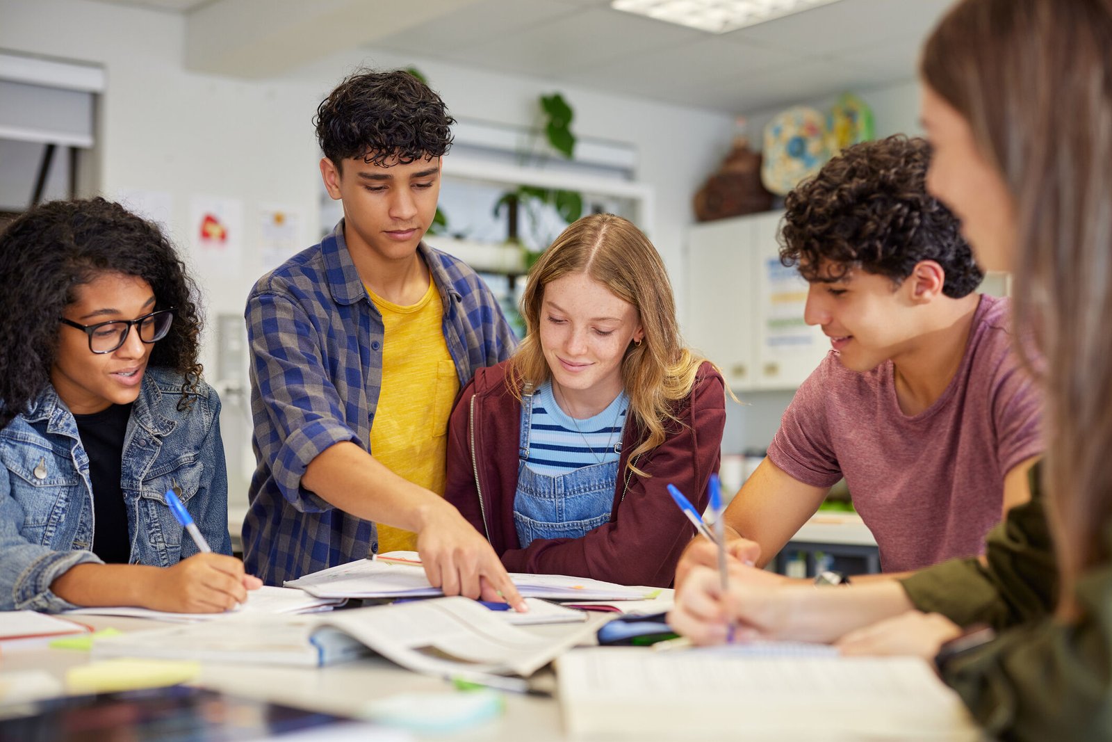 Maryland graduation rates for Hispanic, multilanguage learners dropped due to ICE actions, officials say