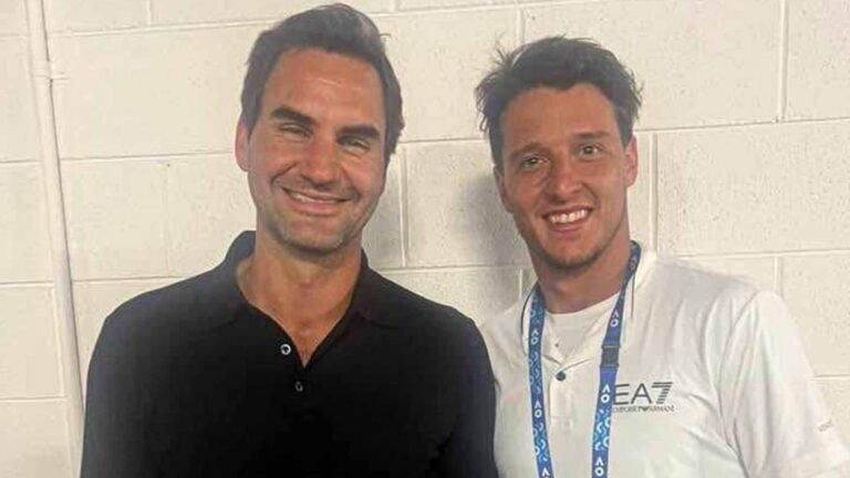 Roger Federer and Luciano Darderi pose for a photo at the 2026 Australian Open, where the Italian is into the second week.