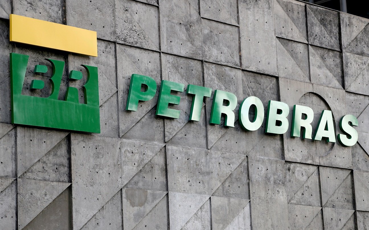 Petrobras (PETR4) avança no semanal após rompimento técnico e mira topo histórico