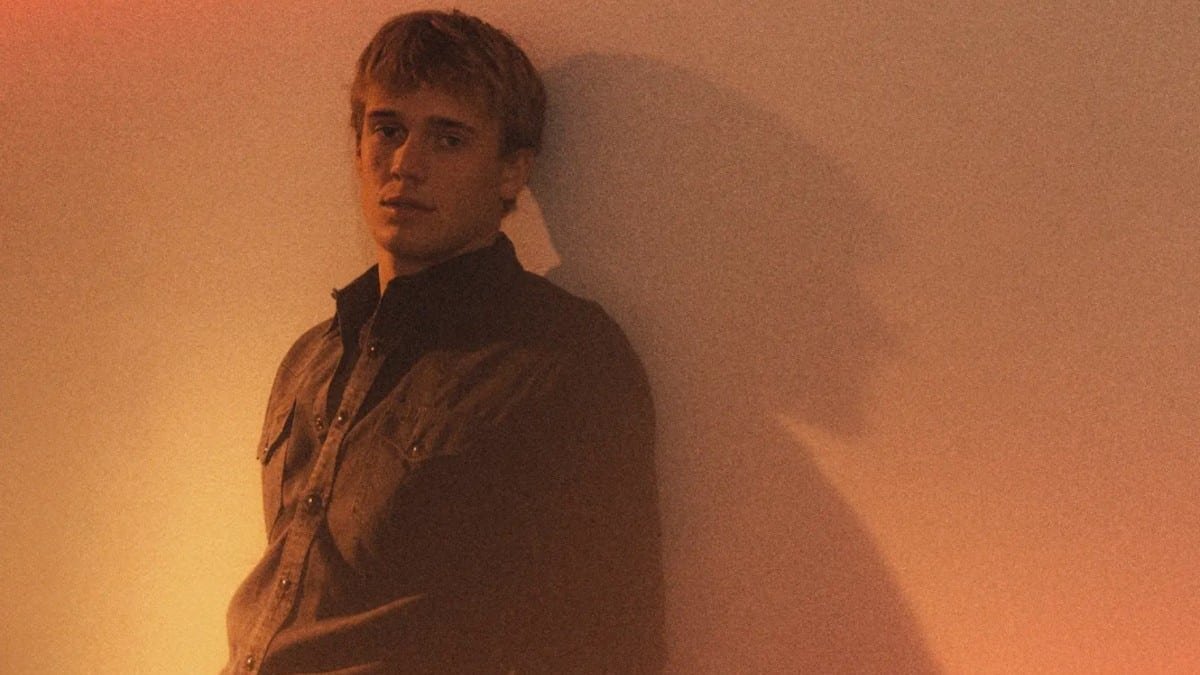 Review: Hudson Westbrook charms on new EP 'Exclusive'