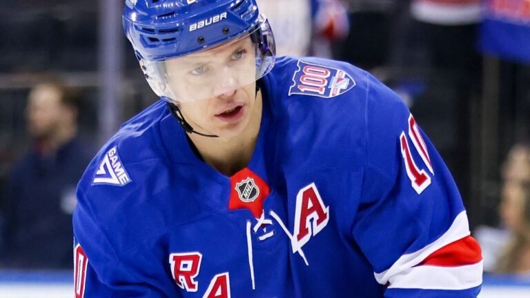Sources: Artemi Panarin likely has played last Rangers game