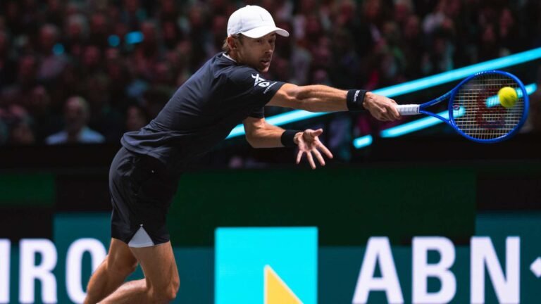 Alex de Minaur passes early Arthur Fils test in latest Rotterdam title bid | ATP Tour