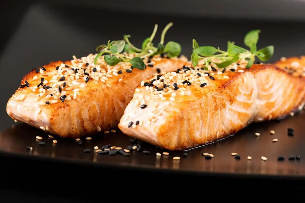 Almoço de domingo: 7 receitas práticas com salmão
