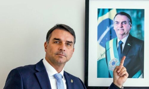 As primeiras promessas da pré-campanha de Flávio Bolsonaro