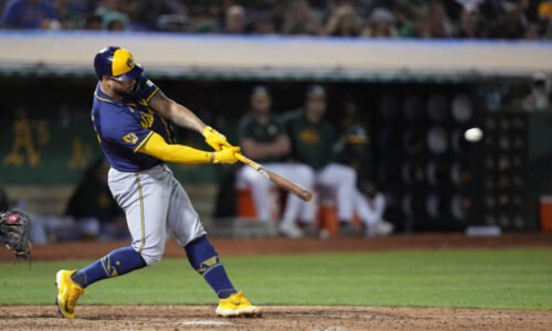 Brewers To Sign Gary Sánchez