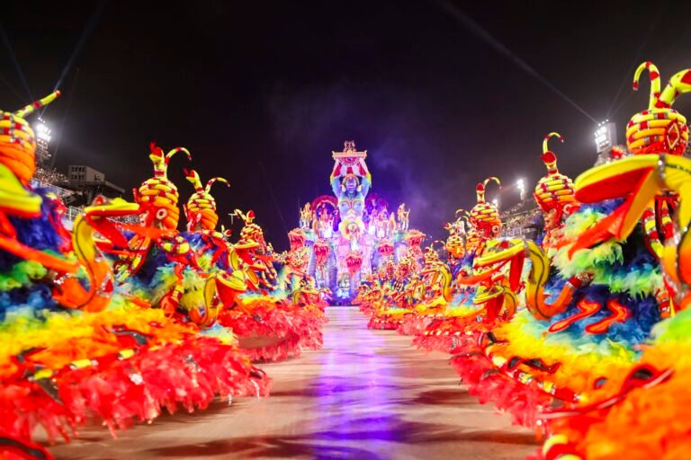 Carnaval é feriado ou ponto facultativo? Veja como será a data em cada estado