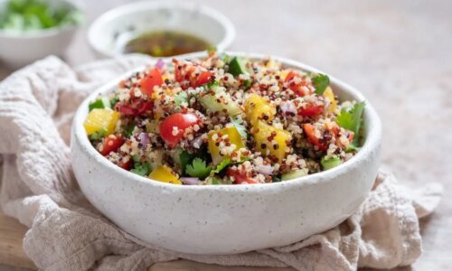 Chia, quinoa e linhaça: 10 receitas fáceis para turbinar a dieta