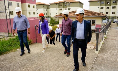 Cohab e Caixa alinham entrega de 240 apartamentos no Tatuquara