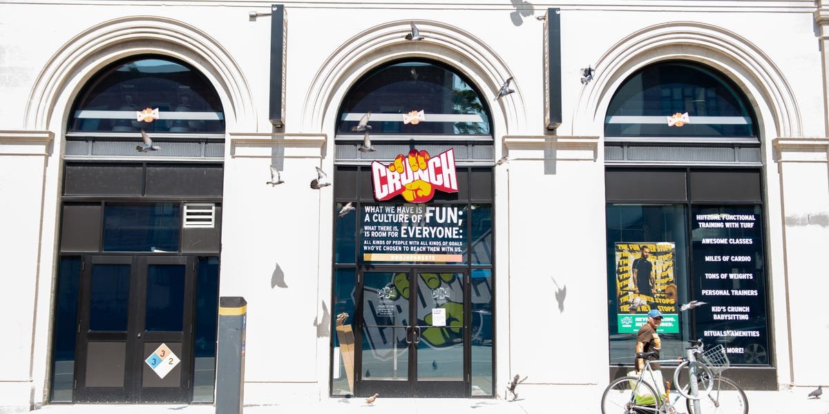 Crunch Faces Backlash After Leaked ICE Memo From Texas Franchise