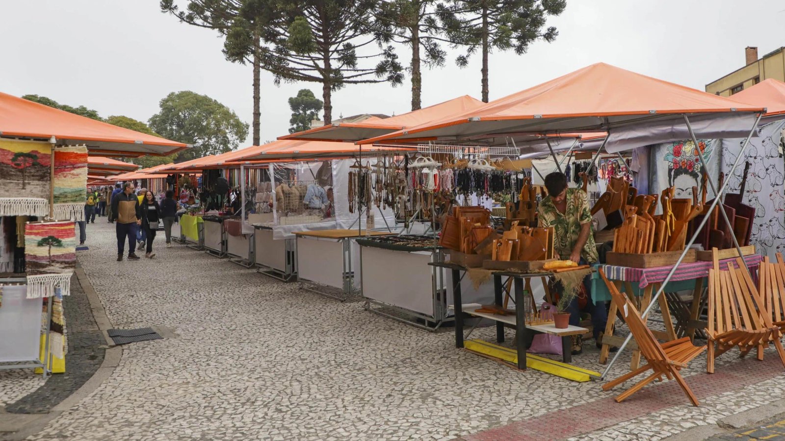Curitiba oferece feiras de artesanato e orgânicas em diversos bairros