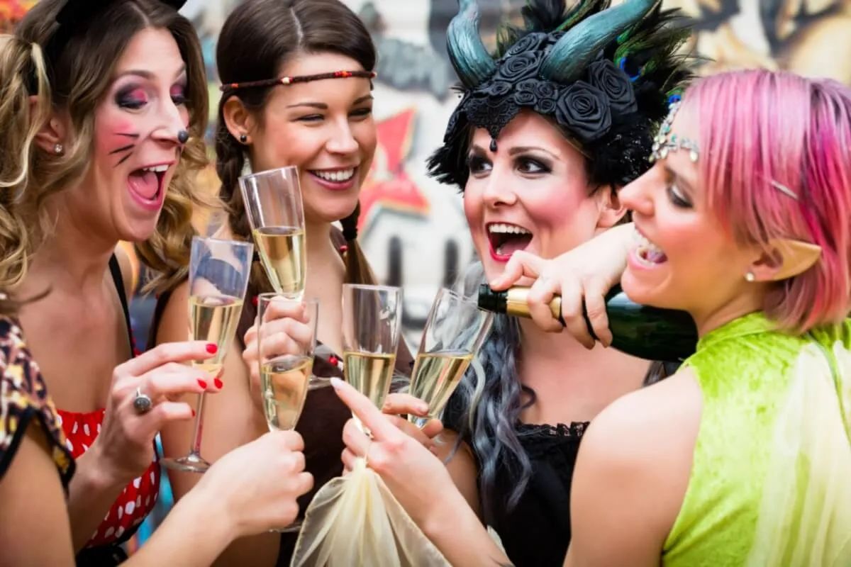 Do bloco ao brinde: vinhos leves ganham espaço no Carnaval