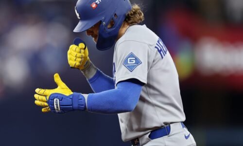 Enrique Hernández returns to Dodgers