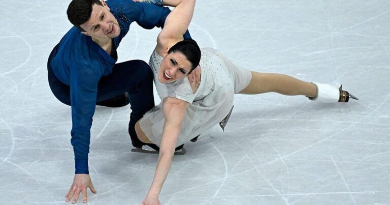 Figure skating: Italy takes ice dance lead in front of home crowd