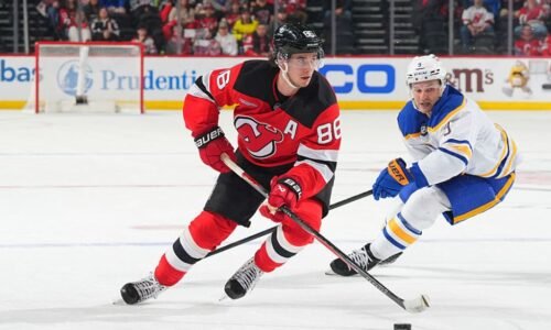 How to Watch NHL Games Online With Sling: Stream Hockey Without Cable