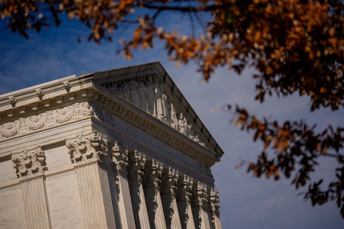 Investors brace for 'knee-jerk market reaction' to a coming Supreme Court tariff decision