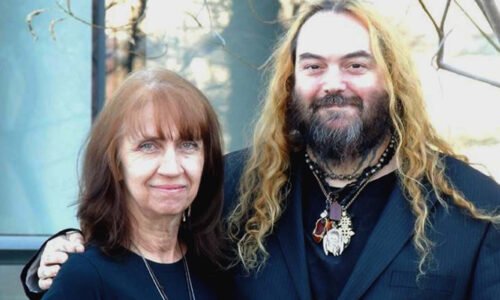 Max e Gloria Cavalera lamentam a morte da filha Christina: "Sentiremos sua falta"
