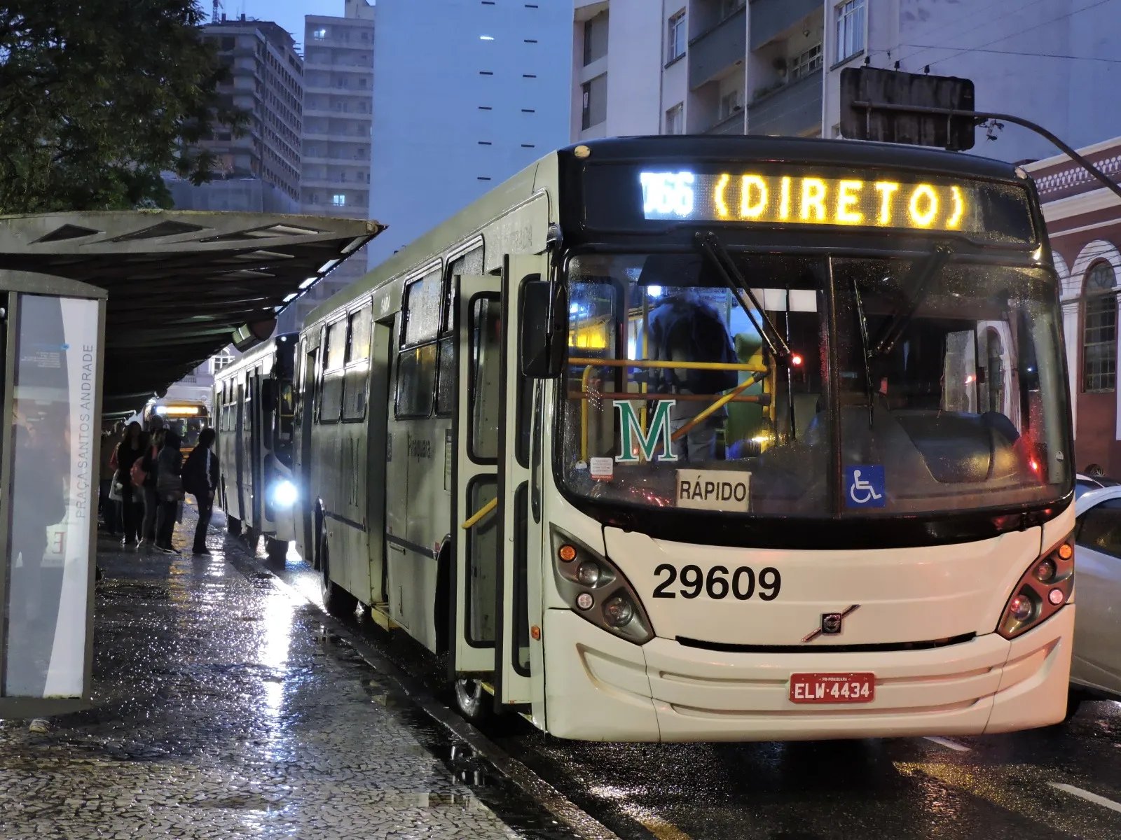 Metrocard implanta pagamento por aproximação nos ônibus