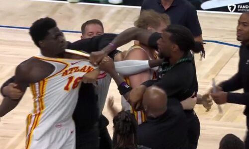 Naz Reid ejected during jersey-grabbing scuffle against Hawks Monday night