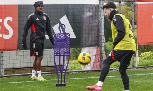 Onze provável do Benfica para Tondela: Mourinho deve mexer