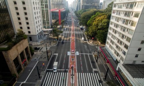 Polícia Civil prende grupo que planejava ataque com bomba na Avenida Paulista