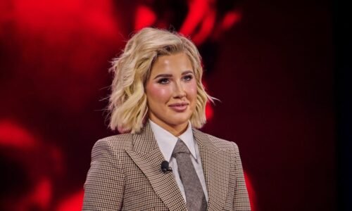 Savannah Chrisley slammed by 'The View' cohosts over remarks on AOC