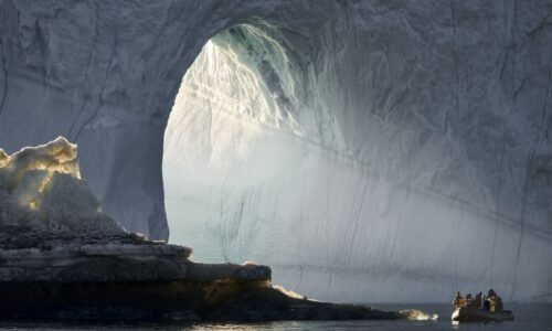 Scientists Think Greenland's Ice Is Churning Like Molten Rock : ScienceAlert