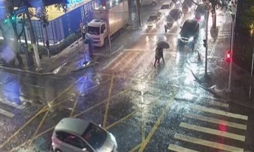 Semana começa com previsão de chuva forte em SP - 09/02/2026 - Cotidiano