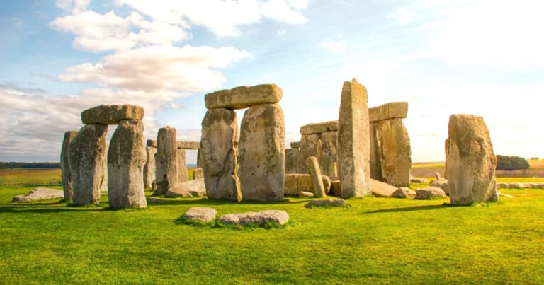 Stonehenge - mystery - stones
