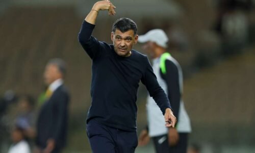 Vargas denies Conceicao's side with dramatic late leveller