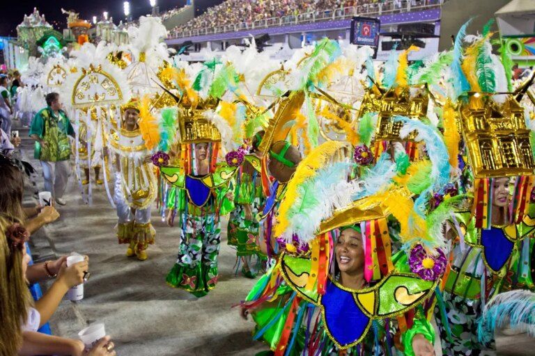 confira datas, feriados e fatos do mês