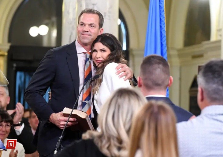 According to reporting by the Daily Mail, Bryon Noem chatted up women from the so-called “bimbofication” fetish scene.