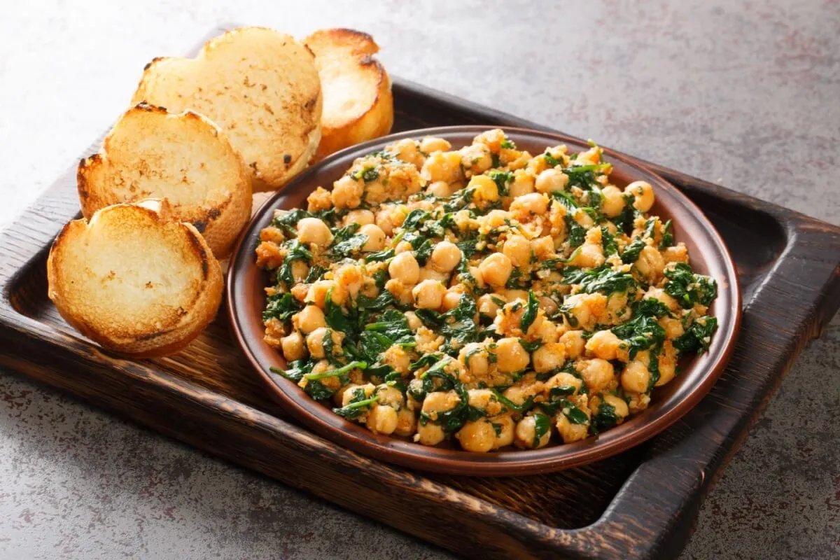 Almoço de domingo saudável: 8 receitas com grão-de-bico que vão surpreender
