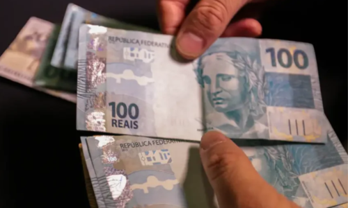 Aposentados e pensionistas do INSS vão receber adicional de Páscoa no próximo mês