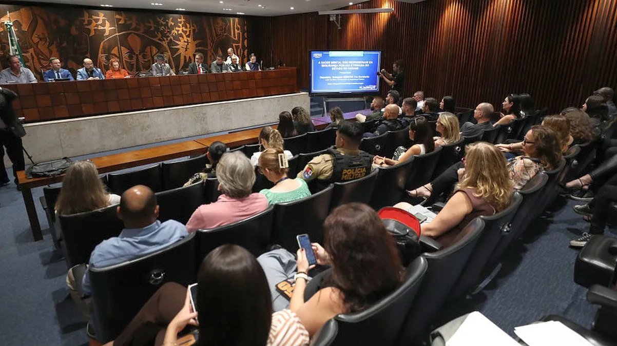 Audiência debateu saúde mental dos profissionais da segurança no Paraná