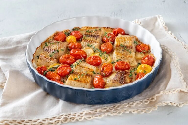 Bacalhau de forno: 5 receitas práticas e saudáveis para almoço e jantar
