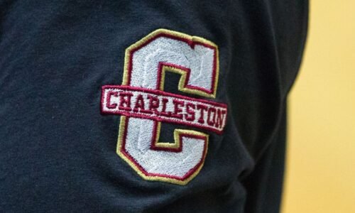 Barbot twins lead Charleston past Hofstra, to NCAA tourney berth