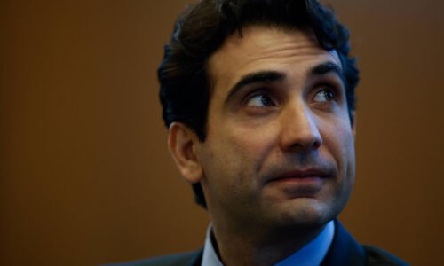 Boletim Focus: Previsão da Selic volta a cair - 02/03/2026 - Economia