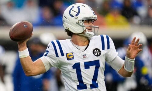 Colts, Daniel Jones have made significant progress on two-year contract 