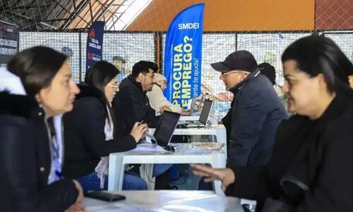 Com saldo positivo, Curitiba lidera geração de empregos no Brasil
