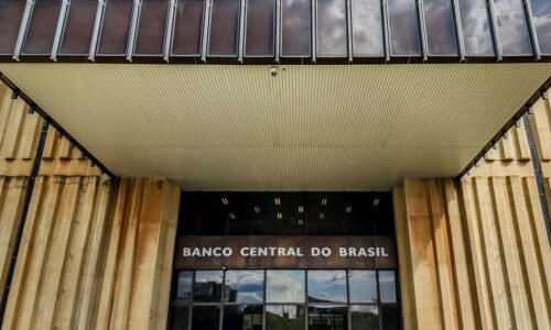 Copom se reúne nesta quarta com petróleo sob pressão da guerra
