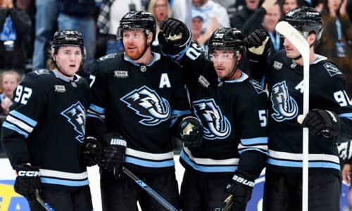 Crouse scores twice, Mammoth end Wild's winning streak at 6