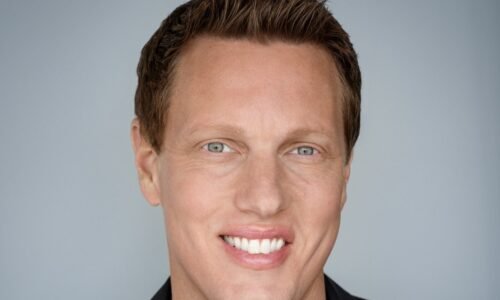 David Ellison Vows CNN Will Be Independent as Paramount Buys WBD